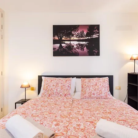 Nova Apartment